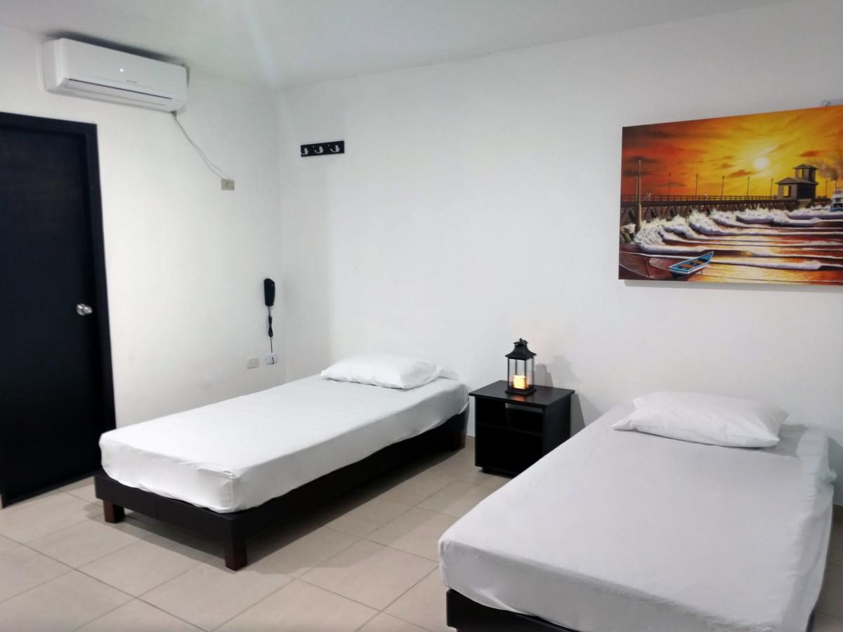 Hotel El Emigrante Puerto Colombia Eksteriør billede