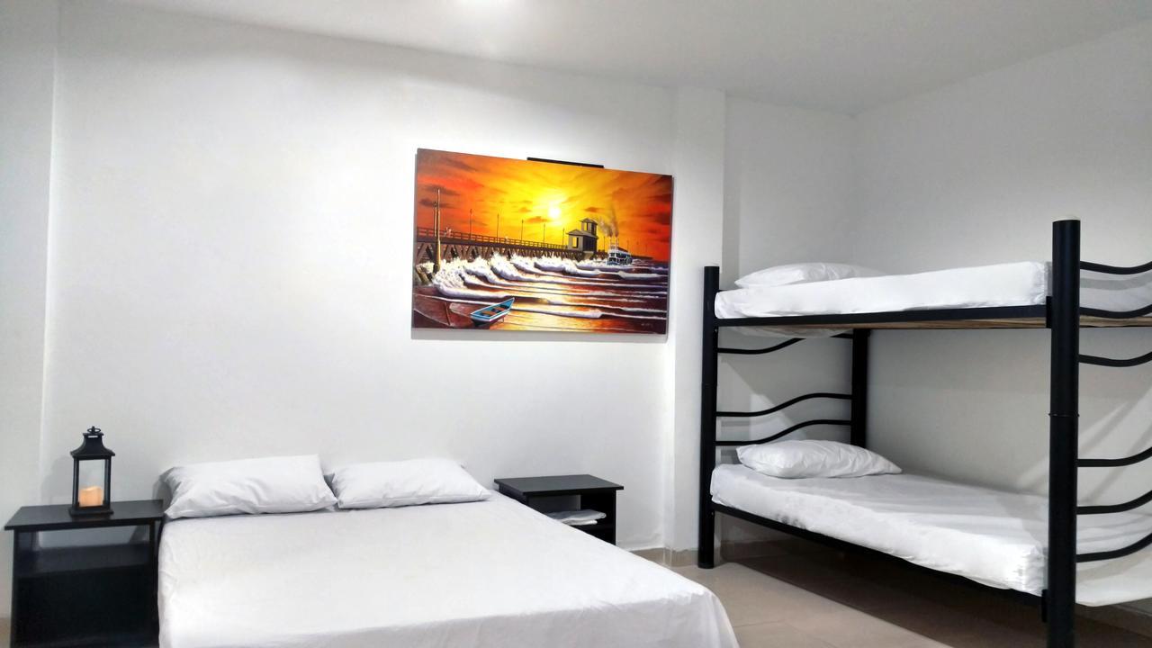 Hotel El Emigrante Puerto Colombia Eksteriør billede